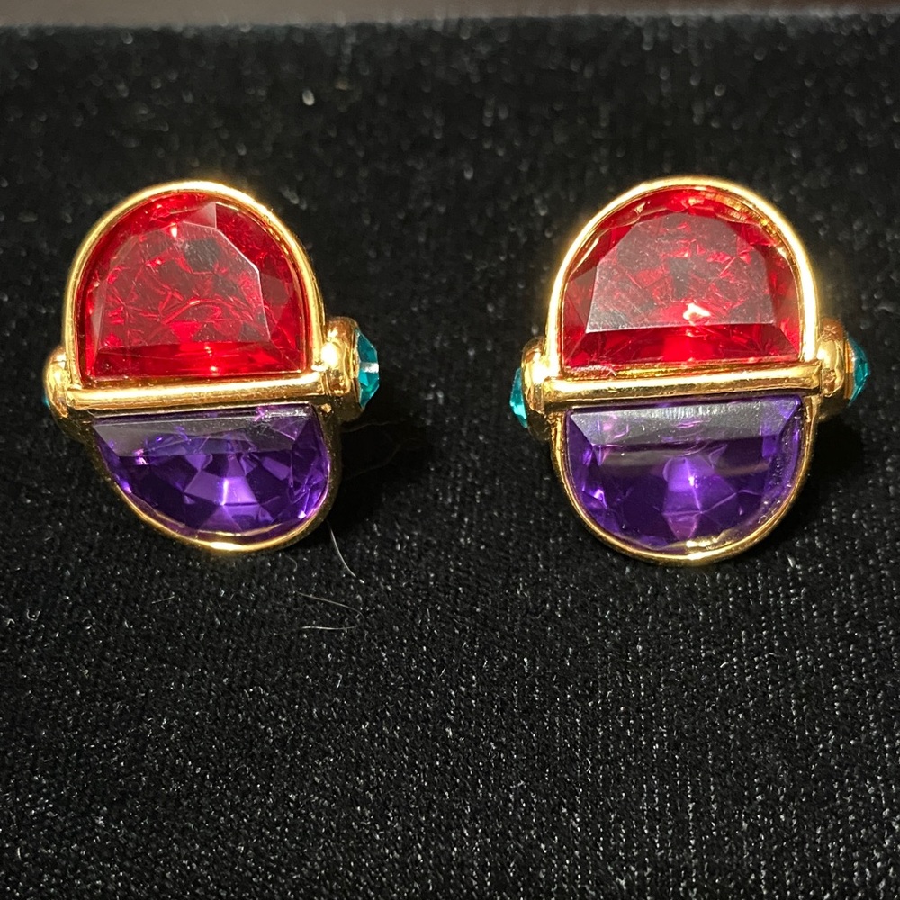 Elegant vintage Trifari Red, blue  and Purple Gemstone clip on earrings Earrings